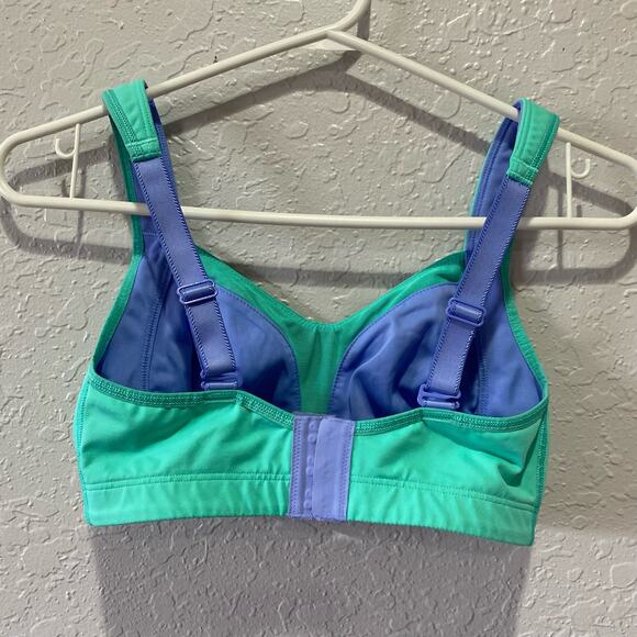 Lululemon Ta Ta Tamer II Size 32D Bali Breeze Blue - Picture 3 of 5